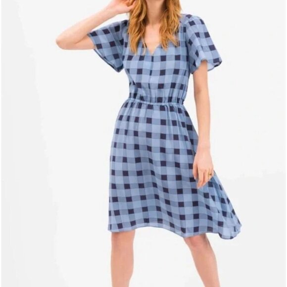NWT Tucker Chelsea Dress Mini Picnic Plaid Crepe de Chine Silk Blue Medium - Picture 1 of 12